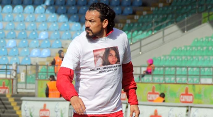Maç öncesi Özgecan'ı andılar Maç öncesi Özgecan'ı andılar