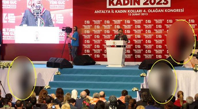 Başbakan Davutoğlu&#039;nu kadınlar korudu