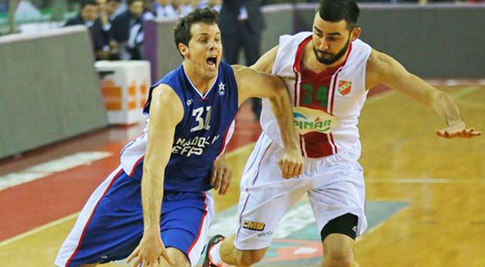 Karşıyaka, Anadolu Efes&#039;i dağıttı