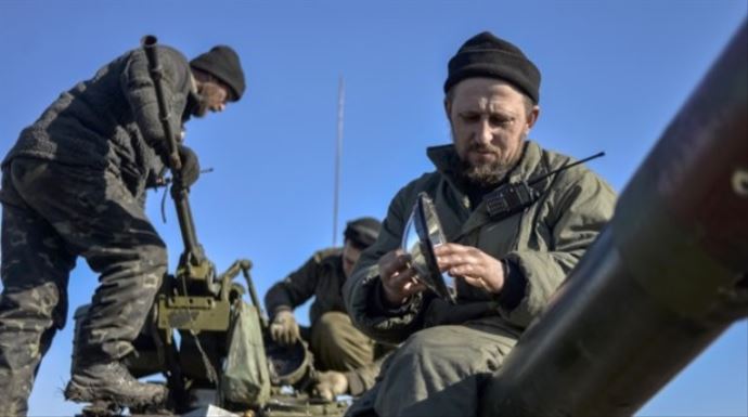 Ukrayna'da ateşkes 60 kez ihlal edildi Ukrayna'da ateşkes 60 kez ihlal edildi