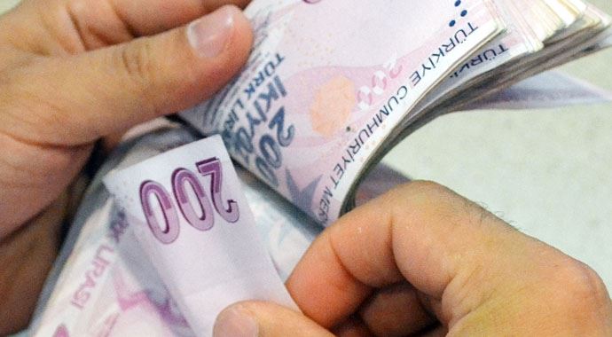  Bütçe 3,8 milyar TL fazla verdi