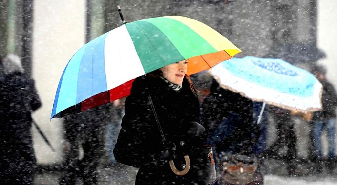 İBB İstanbul'daki kar kalınlığını açıkladı İBB İstanbul'daki kar kalınlığını açıkladı