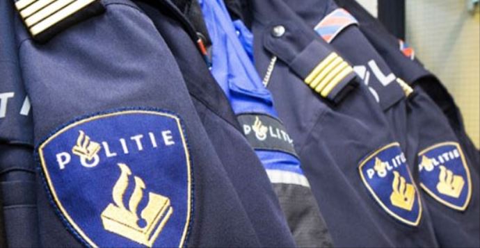 Hollanda 3 imamın vizesini iptal etti Hollanda 3 imamın vizesini iptal etti