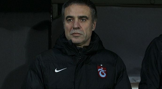 Yanal: &quot;Napoli çok üstün değildi&quot;