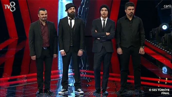 Elnur kazandı, ortalık fena karıştı!