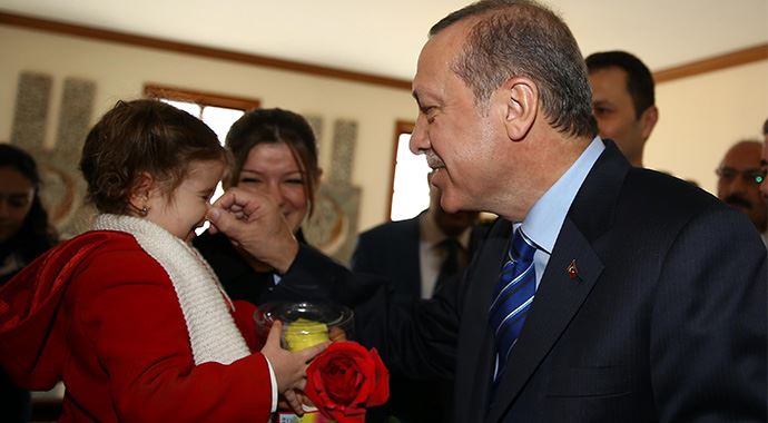 Cumhurbaşkanı Erdoğan, Malatya Valiliğini ziyaret etti Cumhurbaşkanı Erdoğan, Malatya Valiliğini ziyaret etti