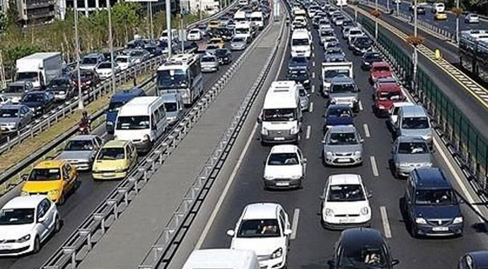 Araç sahipleri dikkat! Yeni uygulamaya göre... Araç sahipleri dikkat! Yeni uygulamaya göre...