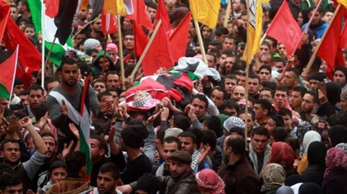 Filistinli Cihad'ı binlerce kişi uğurladı Filistinli Cihad'ı binlerce kişi uğurladı