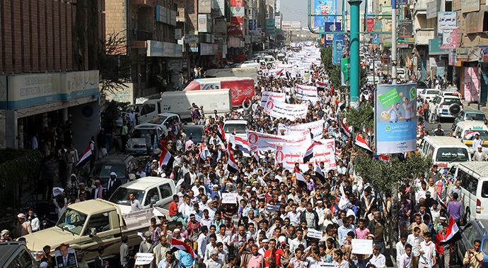 Yemen'de Husi karşıtı gösteri düzenlendi Yemen'de Husi karşıtı gösteri düzenlendi