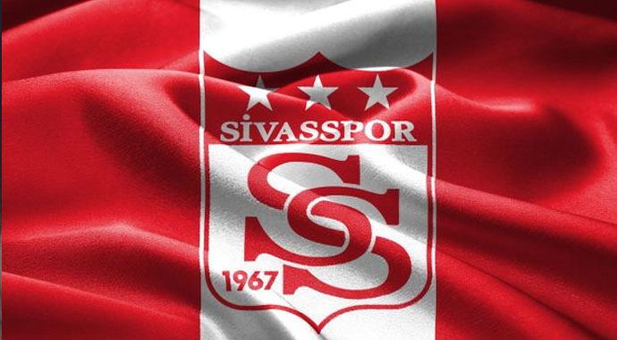 Sivasspor&#039;a kötü haber! 6 hafta sahalarda olmayacak
