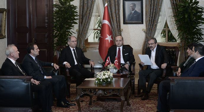 Ortak açıklamada dikkat çeken ayrıntı Ortak açıklamada dikkat çeken ayrıntı