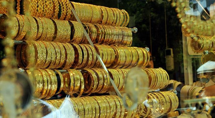 Altının kilogramı 98 bin 600 liraya geriledi Altının kilogramı 98 bin 600 liraya geriledi