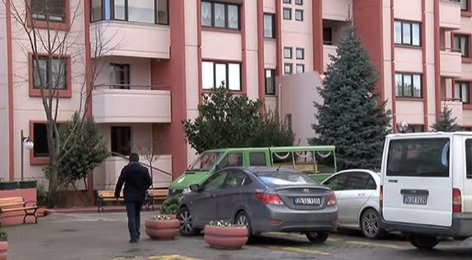 İntihar eden işadamının cenazesi Adli Tıp'tan alındı