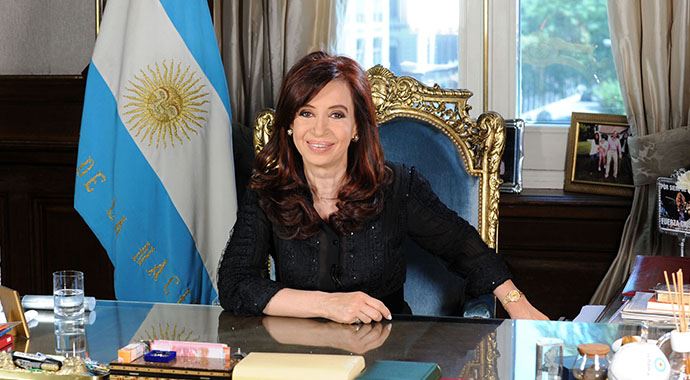 O savcı Devlet Başkanı için yakalama emri çıkartmış!