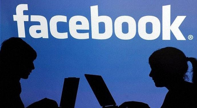 Facebook'u en çok o yaş grubu ziyaret ediyor! Facebook'u en çok o yaş grubu ziyaret ediyor!