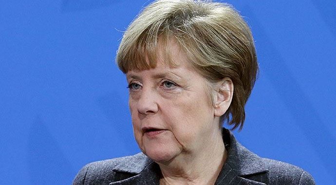 Merkel, &#039;Yunanistan&#039;dan daha somut öneriler bekliyoruz&#039;