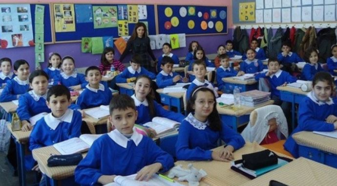 İlköğretim okullarında &#039;Paralel&#039; propaganda rezilliği