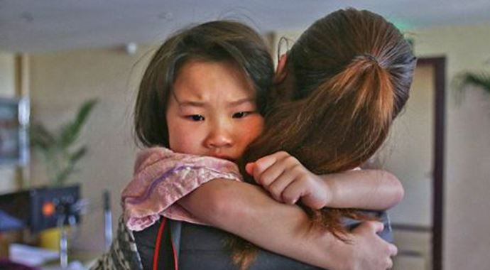 Cüzdanım kayboldu dedi, torununu rehin bıraktı! Cüzdanım kayboldu dedi, torununu rehin bıraktı!