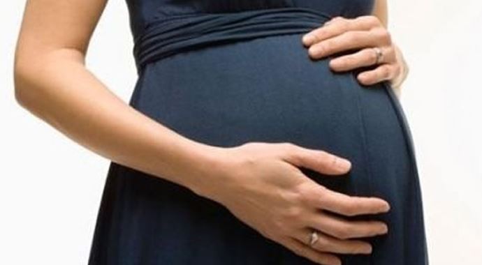 Sigara içen anne adayları dikkat Sigara içen anne adayları dikkat