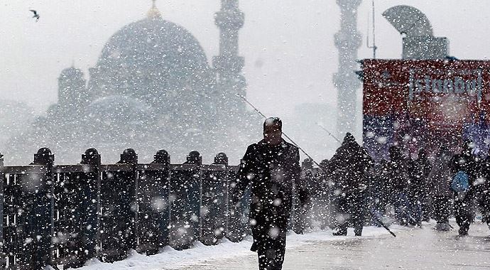 Kar yeniden geliyor! Bu tarihe dikkat, meteoroloji uyardı Kar yeniden geliyor! Bu tarihe dikkat, meteoroloji uyardı