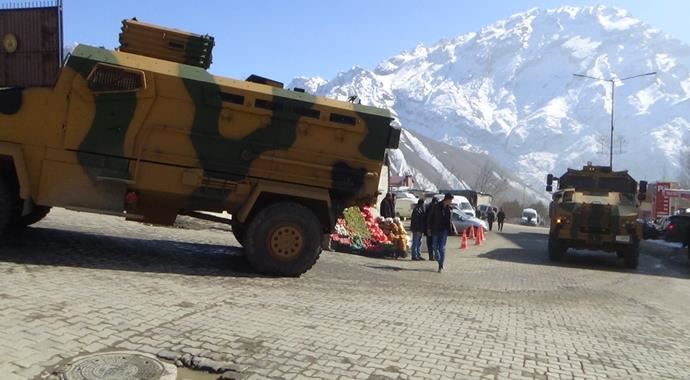 Hakkari'de askeri hareketlilik Hakkari'de askeri hareketlilik