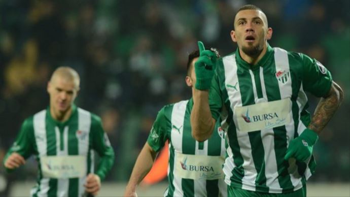 Galatasaray'da Fernandao operasyonu başladı Galatasaray'da Fernandao operasyonu başladı