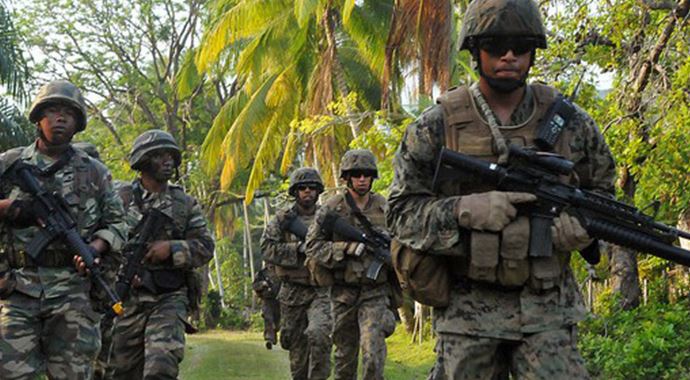 Filipinler'de operasyon: 8 militan öldürüldü Filipinler'de operasyon: 8 militan öldürüldü