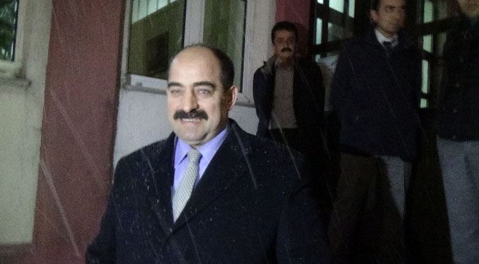 Zekeriya Öz'e bir dava daha! Zekeriya Öz'e bir dava daha!