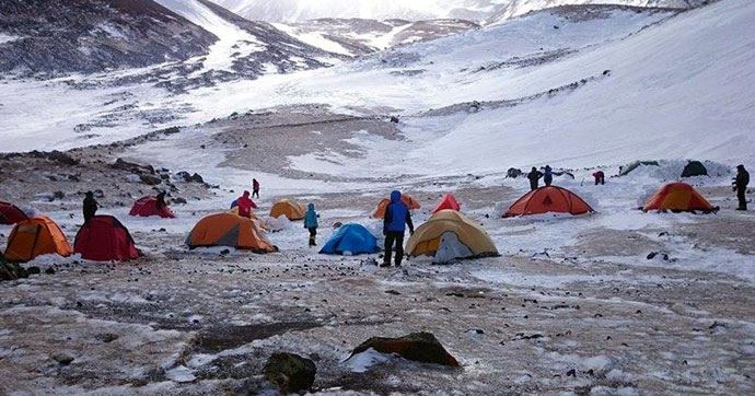 39 dağcı Ağrı'da fırtınaya tutuldu 39 dağcı Ağrı'da fırtınaya tutuldu