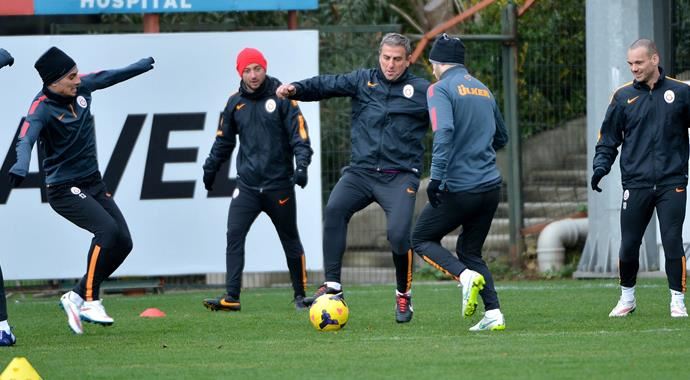 Galatasaray'da Eskişehirspor mesaisi Galatasaray'da Eskişehirspor mesaisi