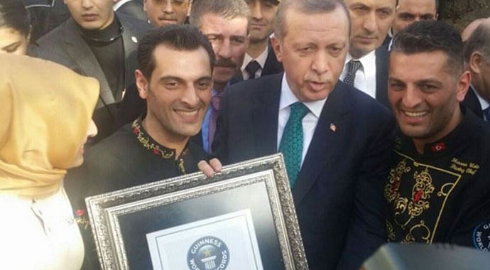 Erdoğan saraya davet etti! Erdoğan saraya davet etti!