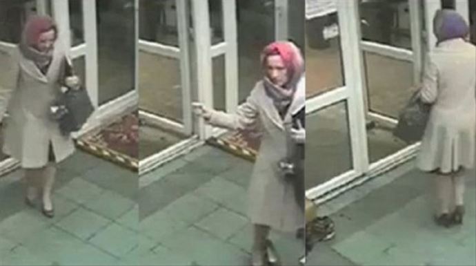 İngiliz gazetecinin 'Camiden kovuldum' yalanı ortaya çıktı İngiliz gazetecinin 'Camiden kovuldum' yalanı ortaya çıktı