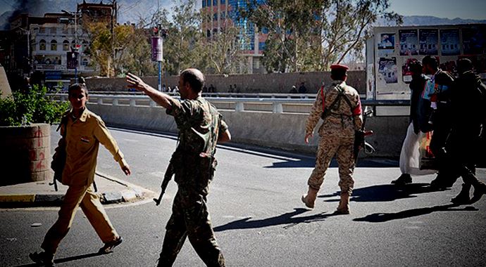 Yemenli komutan 'sürpriz' bir şekilde başkente gitti! Yemenli komutan 'sürpriz' bir şekilde başkente gitti!