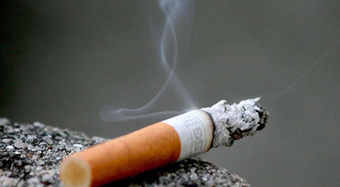 15 bin kişi içmediği sigaradan ölüyor 15 bin kişi içmediği sigaradan ölüyor