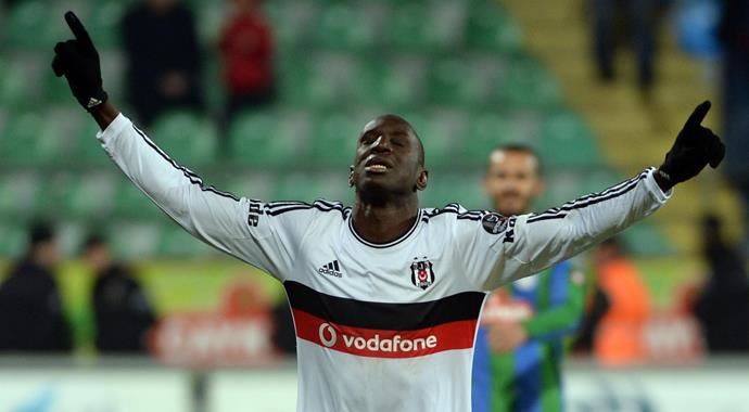 Demba Ba rekorları alt üst etti! Demba Ba rekorları alt üst etti!