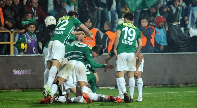 Bursaspor'dan taraftarlara hediye Bursaspor'dan taraftarlara hediye