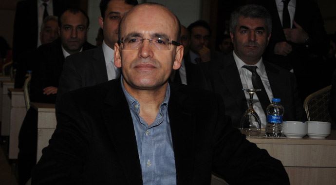 Mehmet Şimşek 3. kez baba oluyor Mehmet Şimşek 3. kez baba oluyor