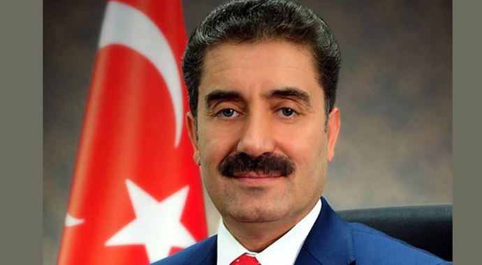 Ak Parti için bir istifa daha! Ak Parti için bir istifa daha!