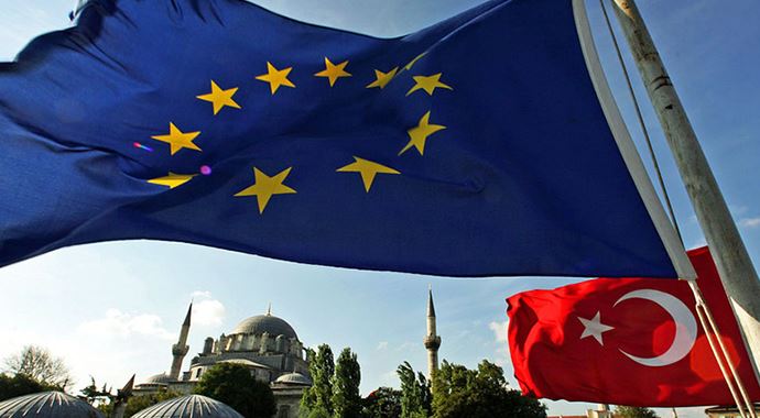 AB'den silah bırakma çağrısına destek AB'den silah bırakma çağrısına destek