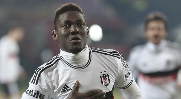 Opare değil "SOLDAKİ" Cafu... Opare değil "SOLDAKİ" Cafu...