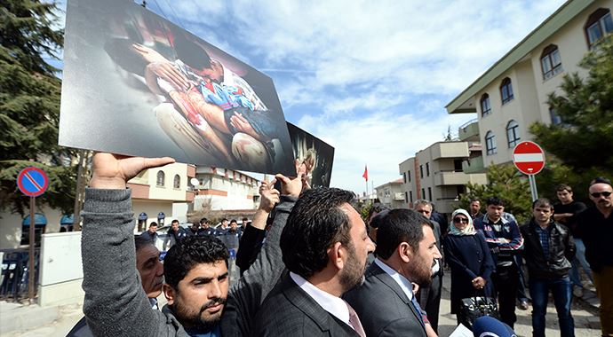 İsrail Büyükelçiliği önünde protesto