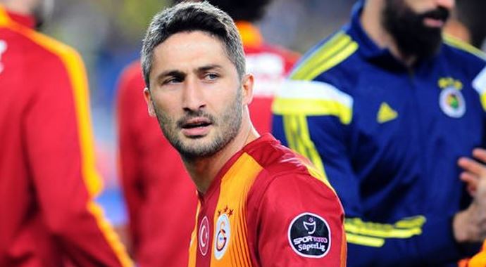 Sabri Sarıoğlu'nda sert sözler 'Bir Fener formasını...' Sabri Sarıoğlu'nda sert sözler 'Bir Fener formasını...'