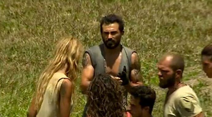 Survivor Ahmet Dursun'a hapis şoku! Survivor Ahmet Dursun'a hapis şoku!