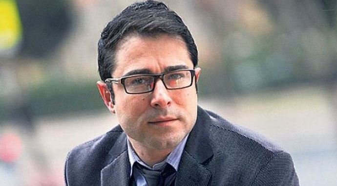 Atilla Taş'tan 'Erol Büyükburç' tweetlerine tepki Atilla Taş'tan 'Erol Büyükburç' tweetlerine tepki