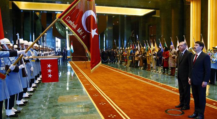 Macaristan Cumhurbaşkanı hayran kaldı Macaristan Cumhurbaşkanı hayran kaldı