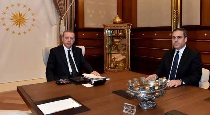 Hakan Fidan Cumhurbaşkanlığı Sarayı'nda Hakan Fidan Cumhurbaşkanlığı Sarayı'nda