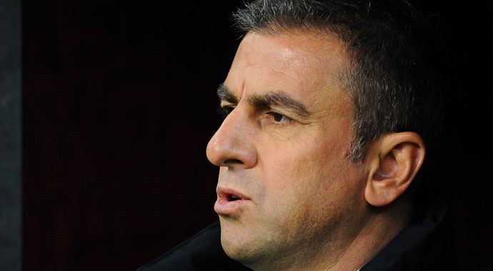 Hamzaoğlu, 'Şans değil, çok çalışma!' Hamzaoğlu, 'Şans değil, çok çalışma!'