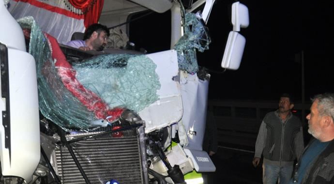 Bolu'da feci kaza: 1 bebek öldü Bolu'da feci kaza: 1 bebek öldü
