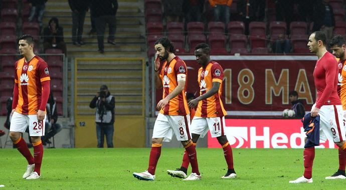Arena'da taraftarın ıslıkladığı isim Arena'da taraftarın ıslıkladığı isim