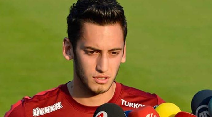 Hakan Çalhanoğlu: Maalesef Fatih Hoca... Hakan Çalhanoğlu: Maalesef Fatih Hoca...